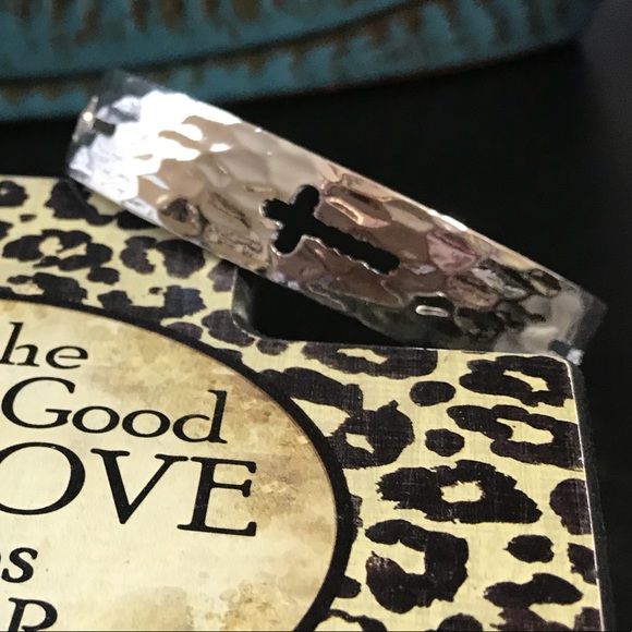 Cross Cuff Bracelet - Picture 3 of 4